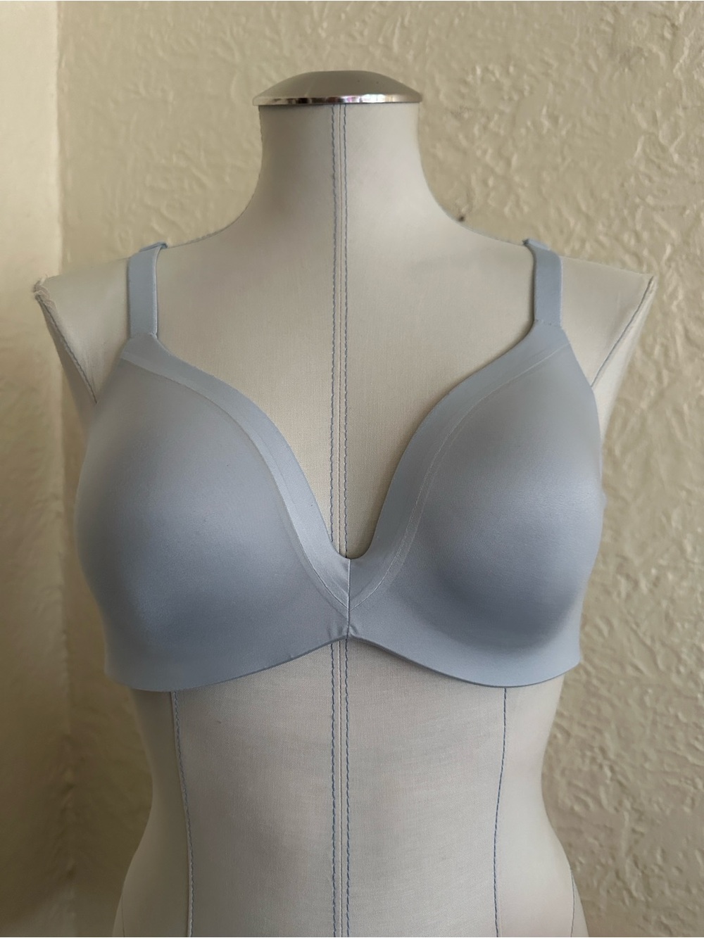 Victoria’s Secret Light Blue Lined Semi Demi Wireless Bra 36B